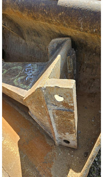 Mecalac 12MXT - Корпа: слика 2 Mecalac 12MXT - Корпа: слика 2