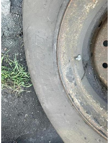ROUE BRIDGESTONE 65R22.5 M748 - Гуми и бандажи: слика 5 ROUE BRIDGESTONE 65R22.5 M748 - Гуми и бандажи: слика 5
