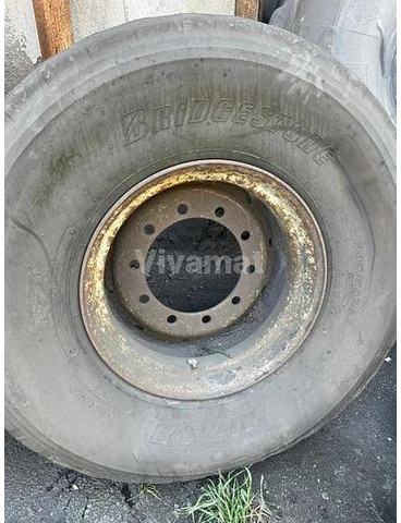 ROUE BRIDGESTONE 65R22.5 M748 - Гуми и бандажи: слика 1 ROUE BRIDGESTONE 65R22.5 M748 - Гуми и бандажи: слика 1