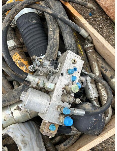 Liebherr A944C Li / A934C Li / R944C Li / R954C / A954C Li / R934C - Резервни делови: слика 1 Liebherr A944C Li / A934C Li / R944C Li / R954C / A954C Li / R934C - Резервни делови: слика 1