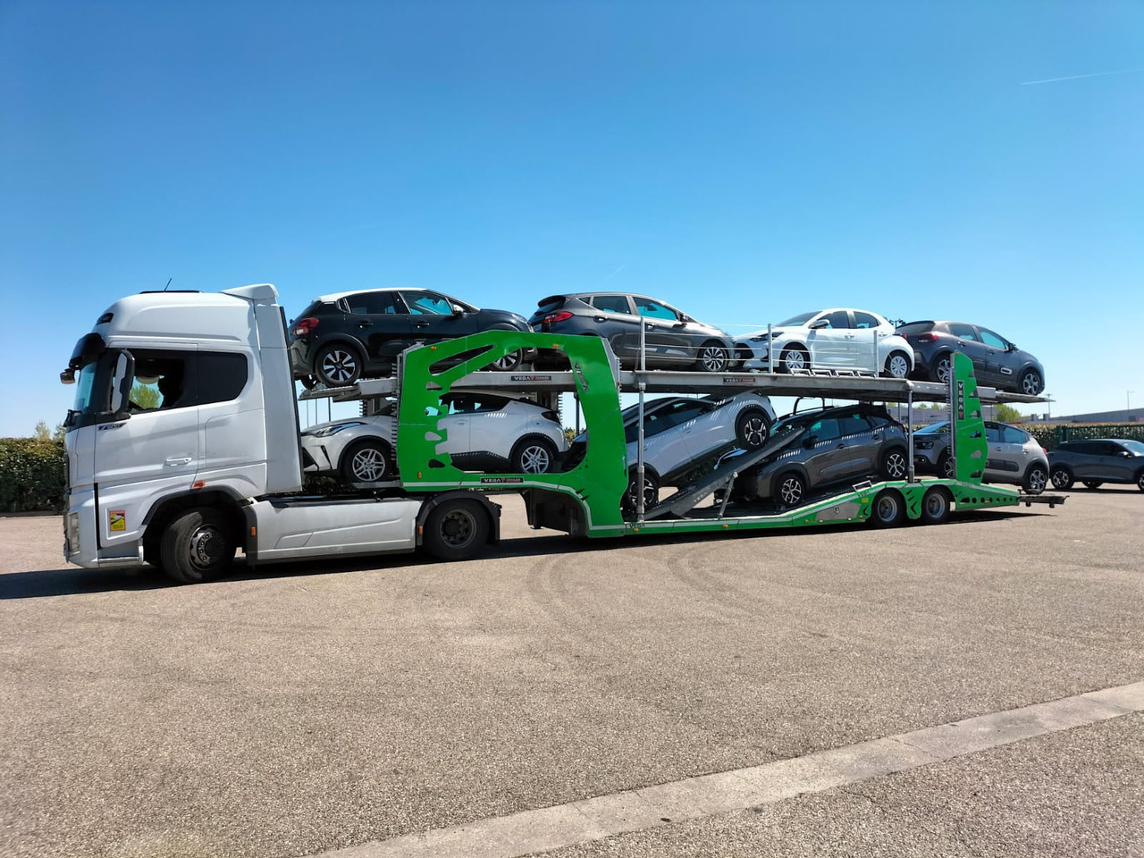 Car Carrier  - Автотранспортна полуприколка: слика 3 Car Carrier  - Автотранспортна полуприколка: слика 3