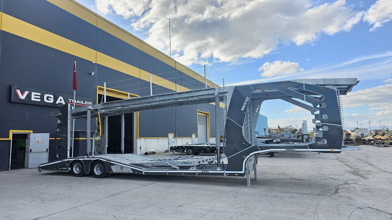 Car Carrier  - Автотранспортна полуприколка: слика 1 Car Carrier  - Автотранспортна полуприколка: слика 1