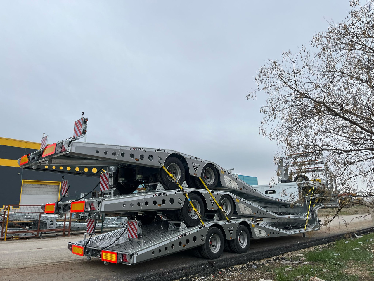 VEGA TRAILER ARLA TRUCK CARRIER - Автотранспортна полуприколка: слика 5 VEGA TRAILER ARLA TRUCK CARRIER - Автотранспортна полуприколка: слика 5