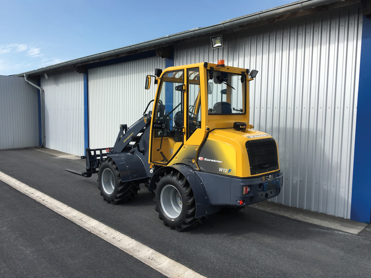 EUROTRAC W12 CMF - Земјоделски натоварувач: слика 4 EUROTRAC W12 CMF - Земјоделски натоварувач: слика 4