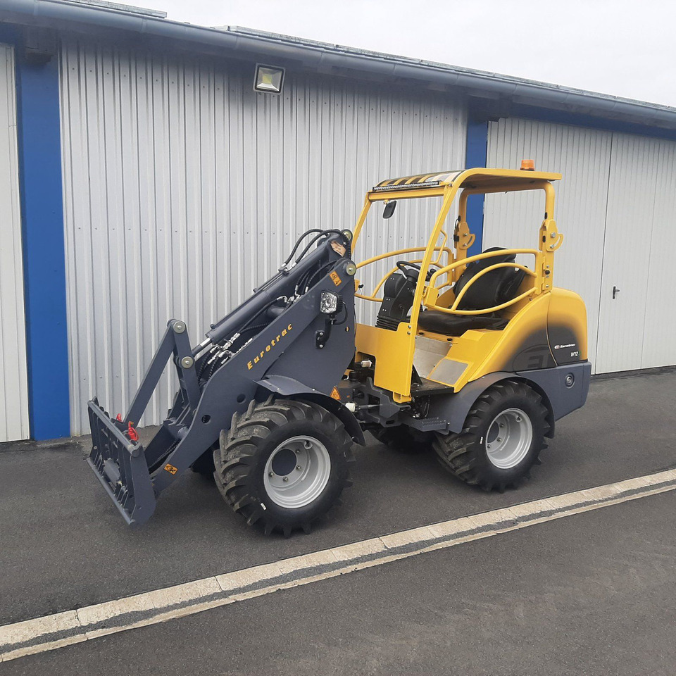 Eurotrac W12 Radlader Hoflader - Земјоделски натоварувач: слика 1 Eurotrac W12 Radlader Hoflader - Земјоделски натоварувач: слика 1