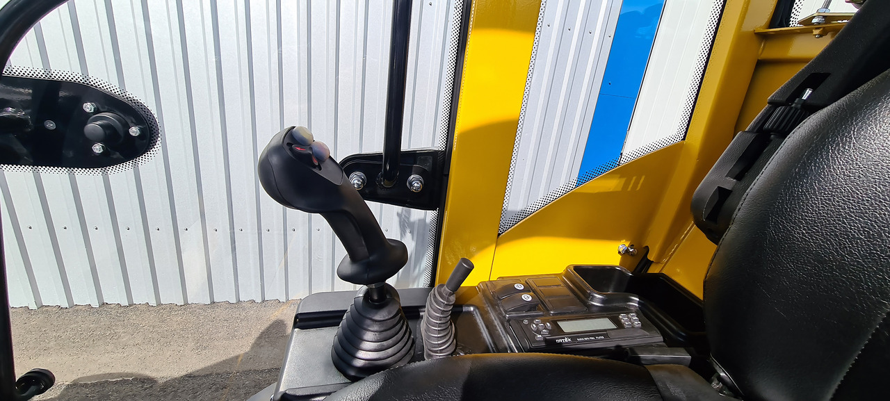 Eurotrac W12 Radlader Hoflader - Земјоделски натоварувач: слика 5 Eurotrac W12 Radlader Hoflader - Земјоделски натоварувач: слика 5
