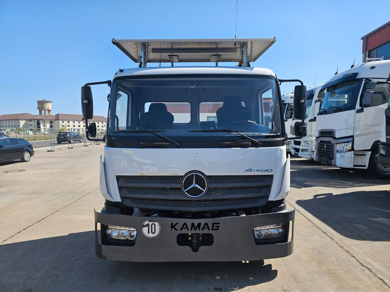 Mercedes-Benz KAMAG * WBH25 * UMSETZER * KLIMA * STANDHEIZ. * - Транспортер на контејнер/ Камион со променливо тело: слика 2 Mercedes-Benz KAMAG * WBH25 * UMSETZER * KLIMA * STANDHEIZ. * - Транспортер на контејнер/ Камион со променливо тело: слика 2