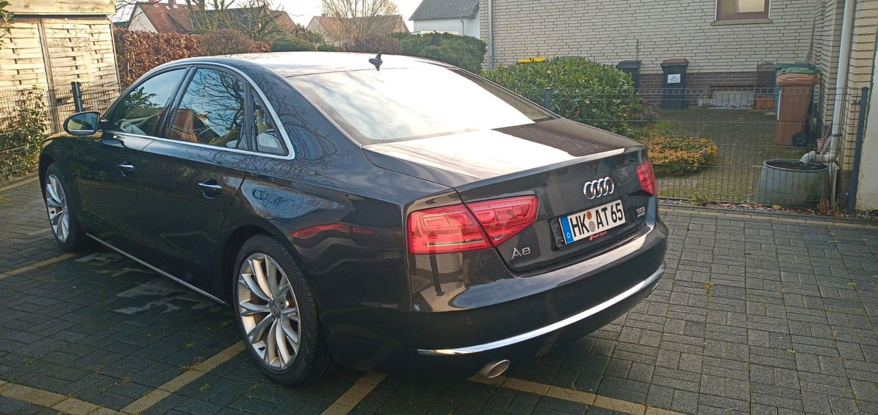 Audi A8 4.2 TDI tiptronic quattro - Седан: слика 3 Audi A8 4.2 TDI tiptronic quattro - Седан: слика 3