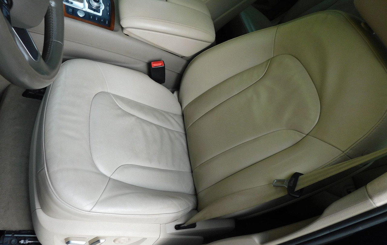 Audi Q7 3.0TFSI 7-Sitzer perfect for UA Export - SUV: слика 4 Audi Q7 3.0TFSI 7-Sitzer perfect for UA Export - SUV: слика 4