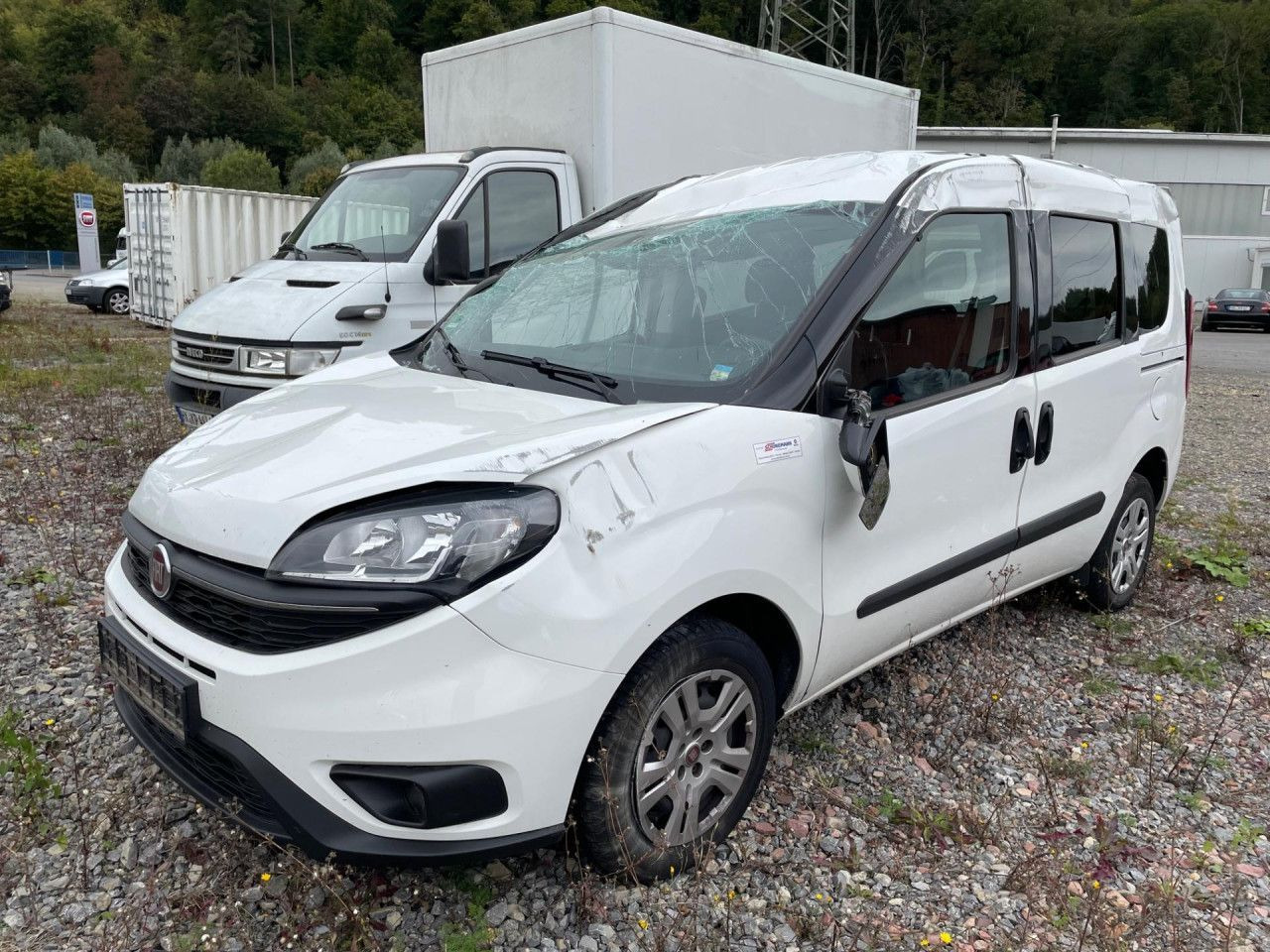 Fiat Doblo Maxi 1.6 M-Jet Euro6 Klima ZV - Патничко комбе: слика 2 Fiat Doblo Maxi 1.6 M-Jet Euro6 Klima ZV - Патничко комбе: слика 2