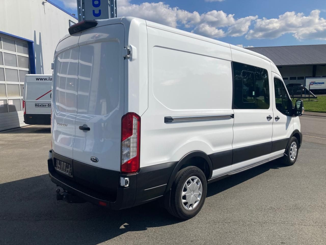Ford Transit 350 L3H2 MIXTO Euro6 Klima AHK Ford Transit 350 L3H2 MIXTO Euro6 Klima AHK - Товарно комбе: слика 4 Ford Transit 350 L3H2 MIXTO Euro6 Klima AHK Ford Transit 350 L3H2 MIXTO Euro6 Klima AHK - Товарно комбе: слика 4