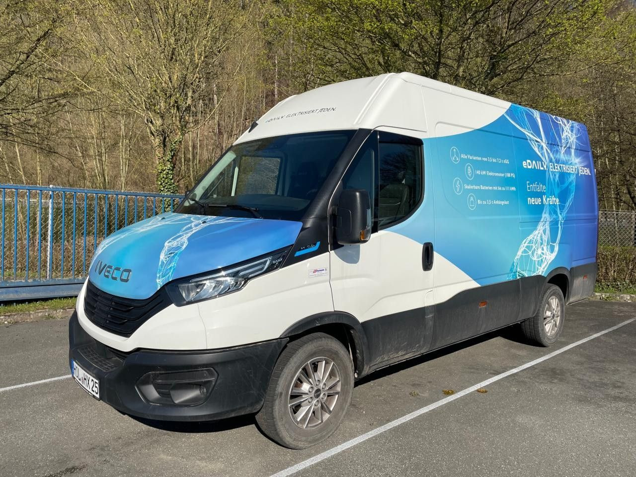 Iveco 35S14 E (eDaily) Klima AHK ZV - Товарно комбе, Електрично комбе: слика 2 Iveco 35S14 E (eDaily) Klima AHK ZV - Товарно комбе, Електрично комбе: слика 2