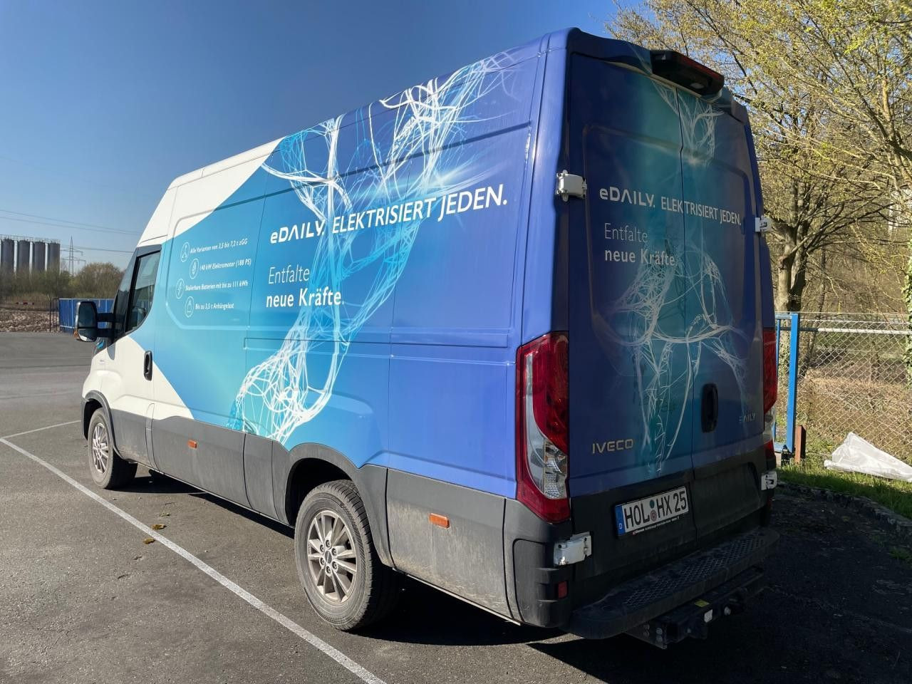 Iveco 35S14 E (eDaily) Klima AHK ZV - Товарно комбе, Електрично комбе: слика 4 Iveco 35S14 E (eDaily) Klima AHK ZV - Товарно комбе, Електрично комбе: слика 4
