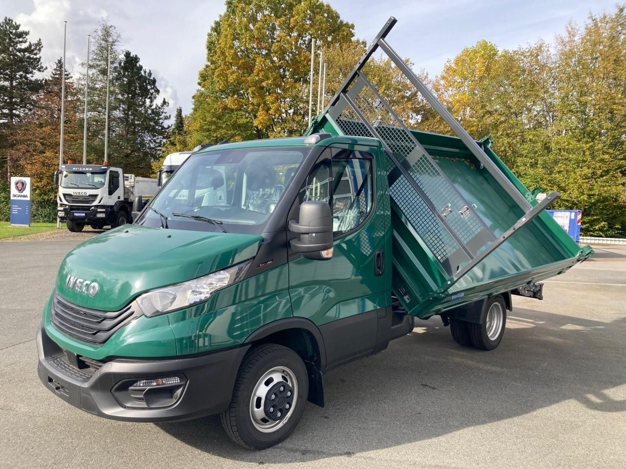 Iveco Daily 50C18H Iveco Daily 50C18H Euro6 Klima AHK ZV - Комби кипер: слика 1 Iveco Daily 50C18H Iveco Daily 50C18H Euro6 Klima AHK ZV - Комби кипер: слика 1
