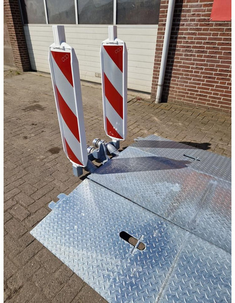 Leidingdrempel Leidingdrempel / road ramp - Автомобил: слика 5 Leidingdrempel Leidingdrempel / road ramp - Автомобил: слика 5