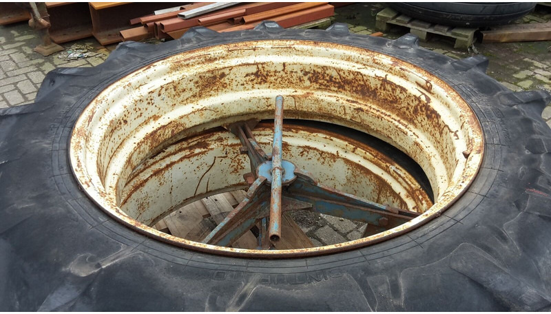 Pirelli - Гуми и бандажи: слика 4 Pirelli - Гуми и бандажи: слика 4