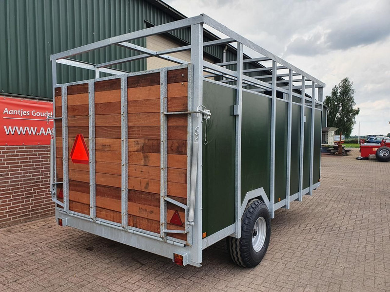 Veewagen voor 6 a 7 koeien - Земјоделска приколка: слика 3 Veewagen voor 6 a 7 koeien - Земјоделска приколка: слика 3