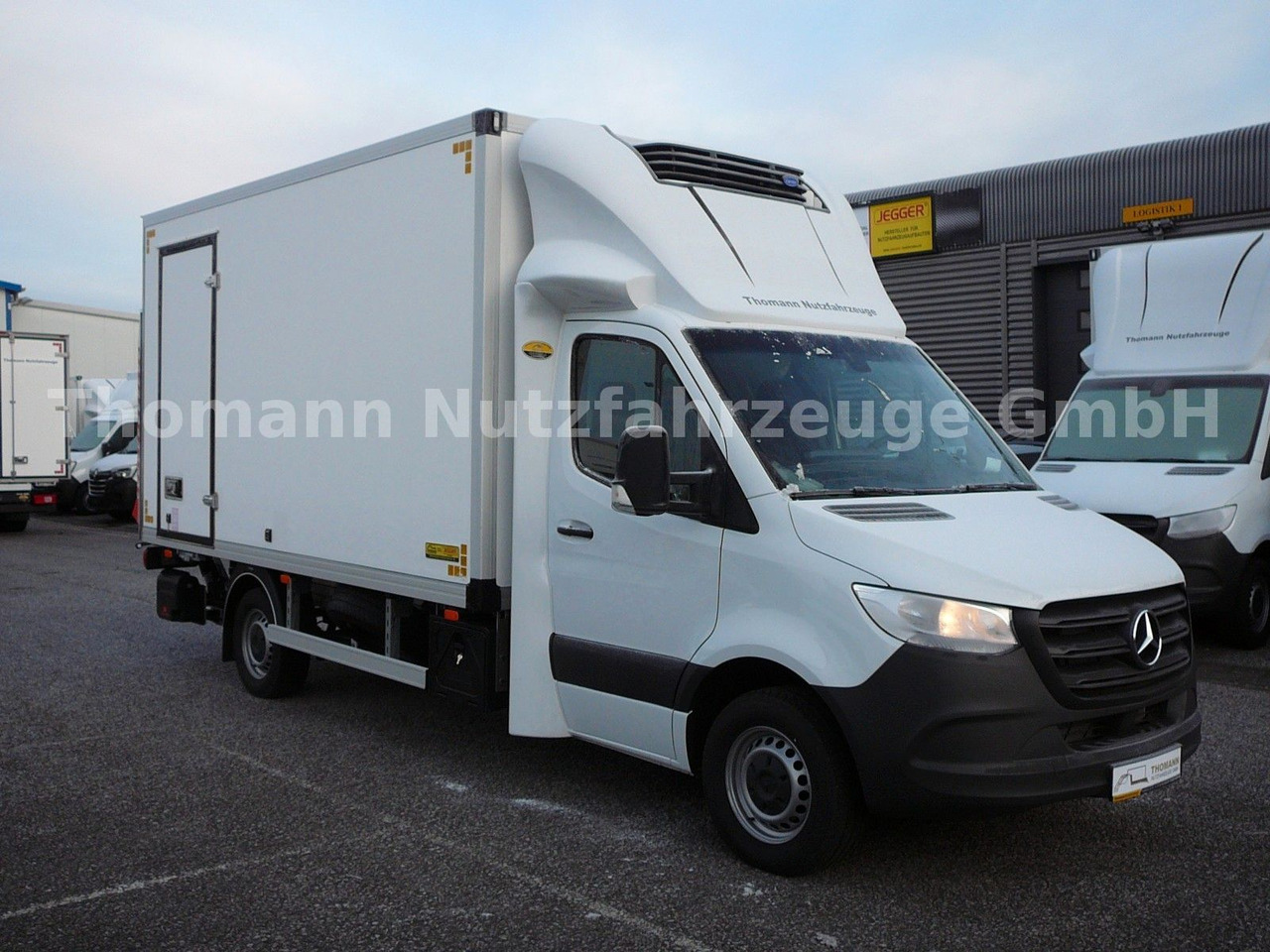 Mercedes-Benz Sprinter 317 CDI Kühlkoffer Xarios 300 LBW - Комбе ладилник: слика 3 Mercedes-Benz Sprinter 317 CDI Kühlkoffer Xarios 300 LBW - Комбе ладилник: слика 3