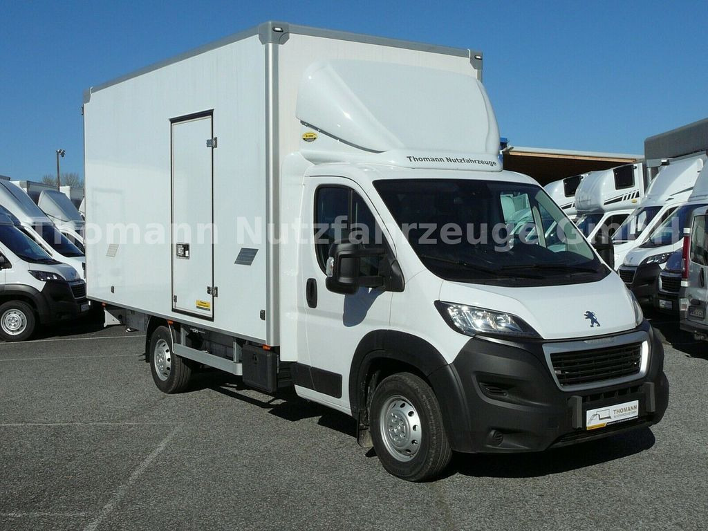 Peugeot Boxer Koffer Möbelkoffer 4600 Lang 2400 Hoch Peugeot Boxer Koffer Möbelkoffer 4600 Lang 2400 Hoch - Комбе фургон: слика 1 Peugeot Boxer Koffer Möbelkoffer 4600 Lang 2400 Hoch Peugeot Boxer Koffer Möbelkoffer 4600 Lang 2400 Hoch - Комбе фургон: слика 1