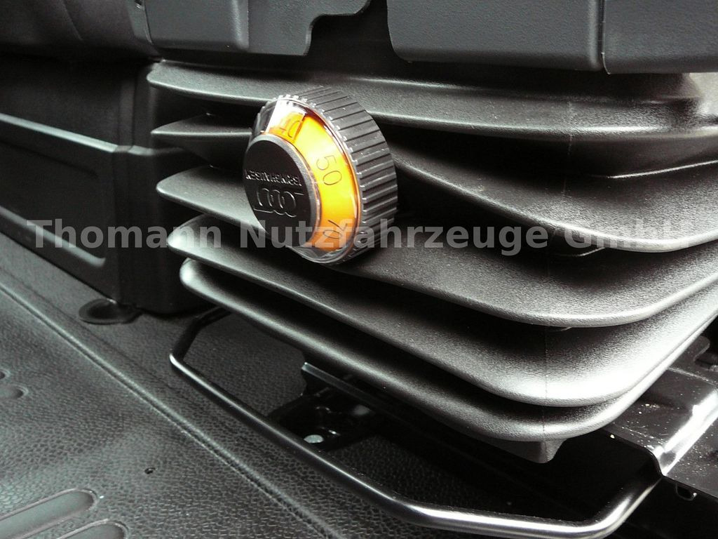 Нов Комбе фургон Renault Master Koffer/Plane + LBW Klima Premium Renault Master Koffer/Plane + LBW Klima Premium: слика 21 Нов Комбе фургон Renault Master Koffer/Plane + LBW Klima Premium Renault Master Koffer/Plane + LBW Klima Premium: слика 21