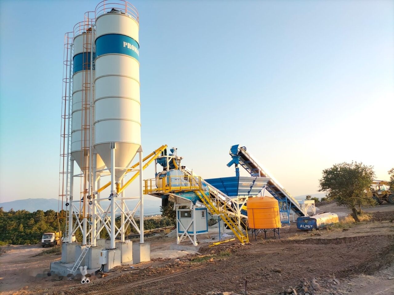 Promax Mobile Concrete Batching Plant PROMAX M60-SNG (60m3/h) - Бетонска база: слика 3 Promax Mobile Concrete Batching Plant PROMAX M60-SNG (60m3/h) - Бетонска база: слика 3