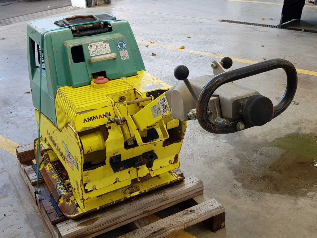 Вибрациска плоча Ammann APH 6530 Rüttelplatte / 539kg / 2018 / Diesel Ammann APH 6530 Rüttelplatte / 539kg / 2018 / Diesel: слика 7 Вибрациска плоча Ammann APH 6530 Rüttelplatte / 539kg / 2018 / Diesel Ammann APH 6530 Rüttelplatte / 539kg / 2018 / Diesel: слика 7