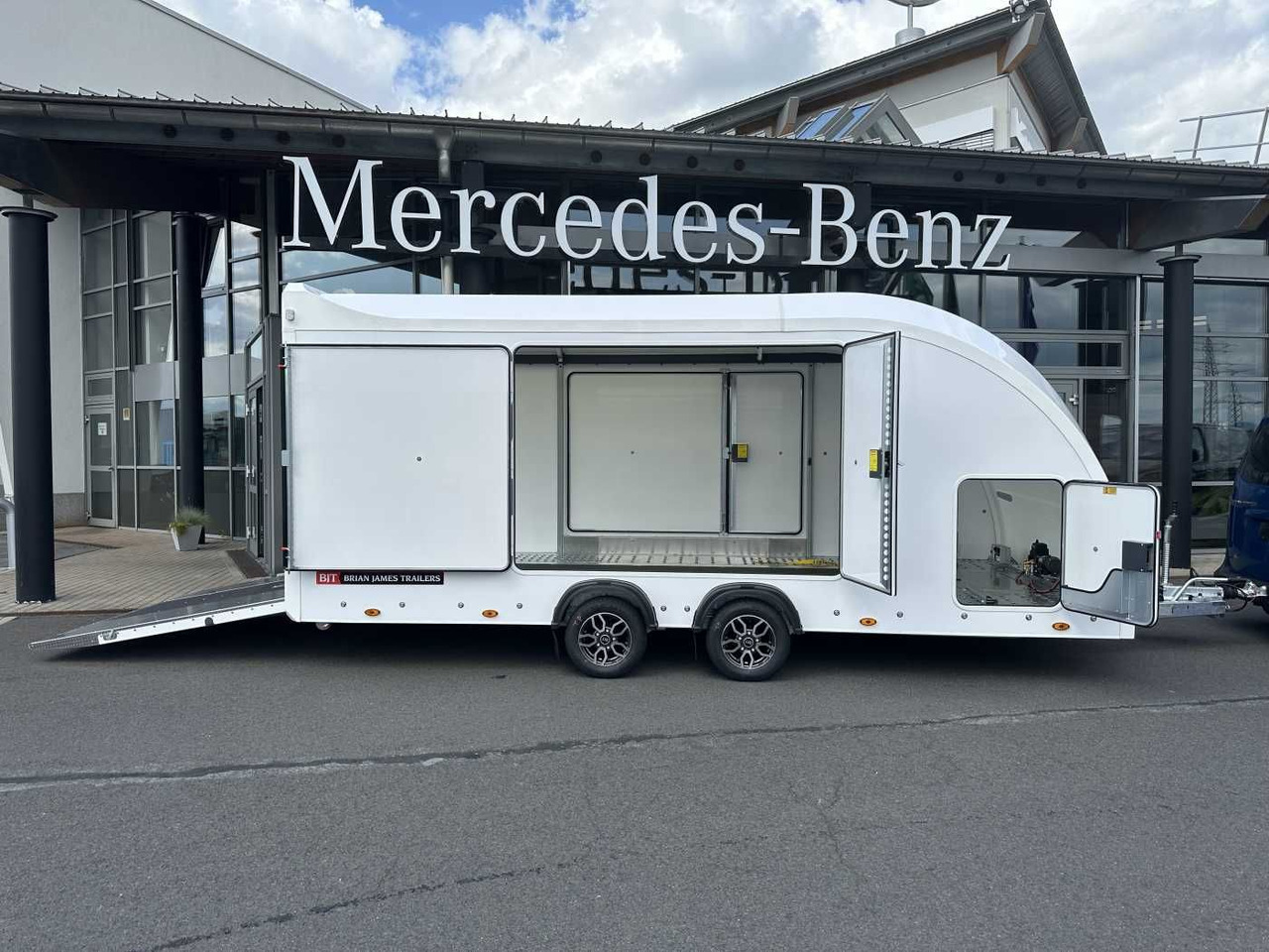 Brian James Race Sport Länge: 5,03 m / 3.000 kg - Автотранспортна приколка: слика 2 Brian James Race Sport Länge: 5,03 m / 3.000 kg - Автотранспортна приколка: слика 2