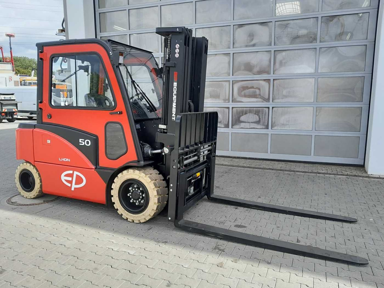 Електричен вилушкар EP Equipment CPD50F8 / 5T / Triplex: 5,00m / ZVG: слика 6