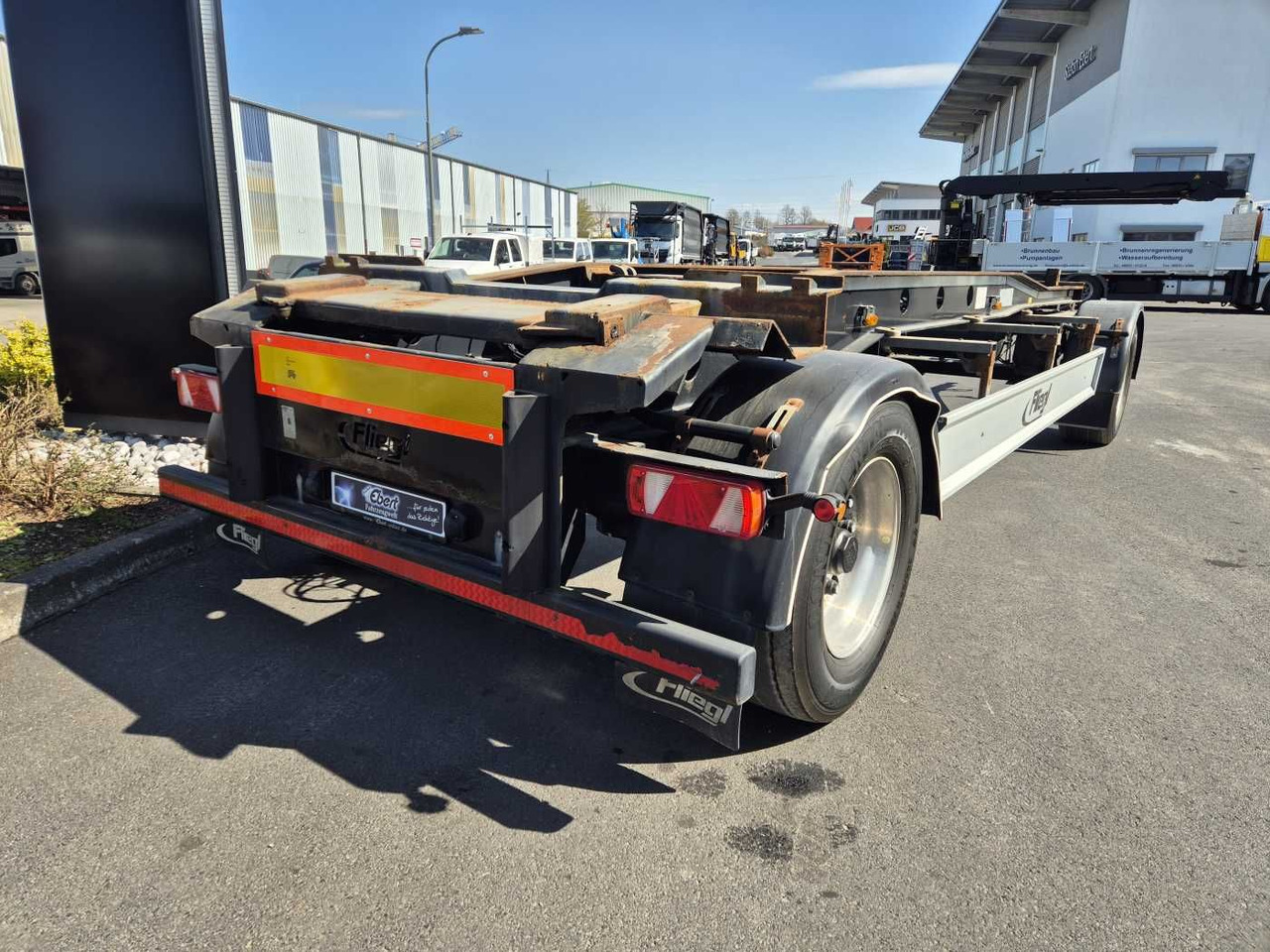 Fliegl ZPS180 Abroll-Container Tropper Pellet-Silo 22m³ Fliegl ZPS180 Abroll-Container Tropper Pellet-Silo 22m³ - Роло/ Подизач приколка: слика 2 Fliegl ZPS180 Abroll-Container Tropper Pellet-Silo 22m³ Fliegl ZPS180 Abroll-Container Tropper Pellet-Silo 22m³ - Роло/ Подизач приколка: слика 2