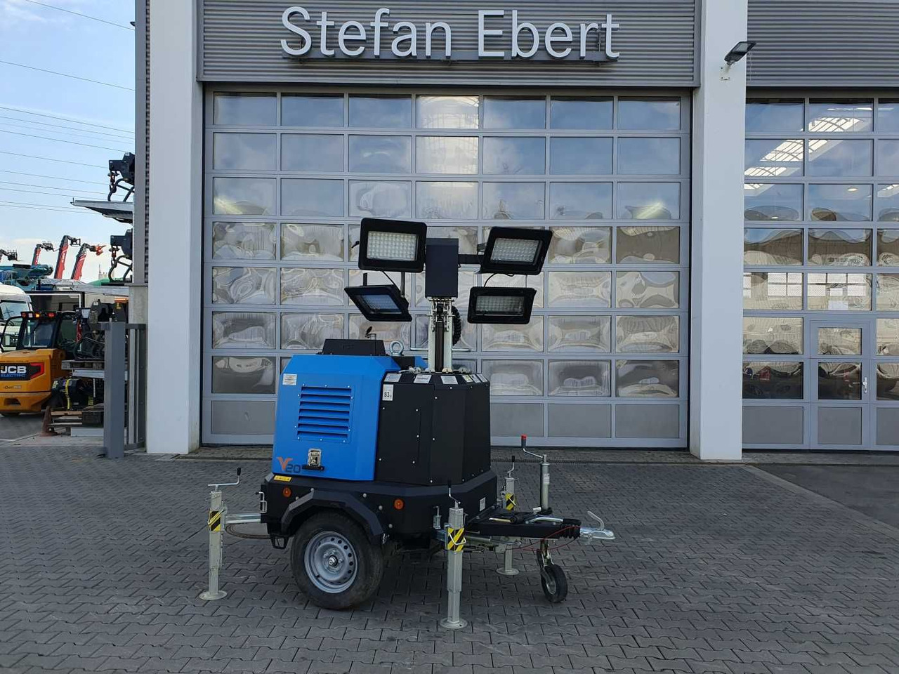 Generac V20 Lichtmast / 1.056 h - Кула за рефлектори: слика 1 Generac V20 Lichtmast / 1.056 h - Кула за рефлектори: слика 1