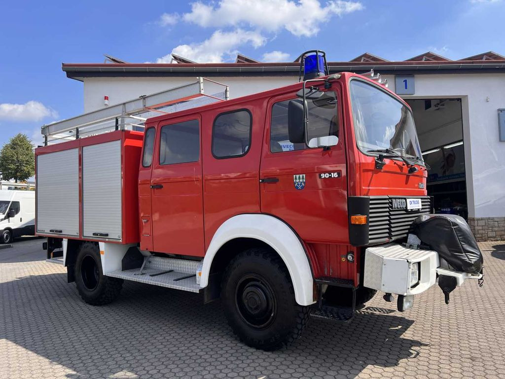 Iveco 75-16 AW 4x4 LF8 Feuerwehr Standheizung 9 Sitze - Противпожарен камион: слика 5 Iveco 75-16 AW 4x4 LF8 Feuerwehr Standheizung 9 Sitze - Противпожарен камион: слика 5