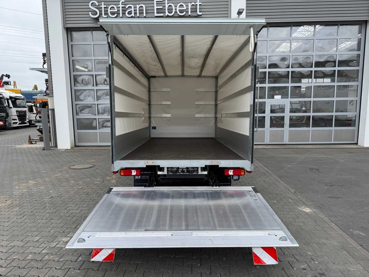 Iveco Daily 50C16 HA8 Pritsche+Plane *LBW* 3x - Комбе со церада: слика 5 Iveco Daily 50C16 HA8 Pritsche+Plane *LBW* 3x - Комбе со церада: слика 5