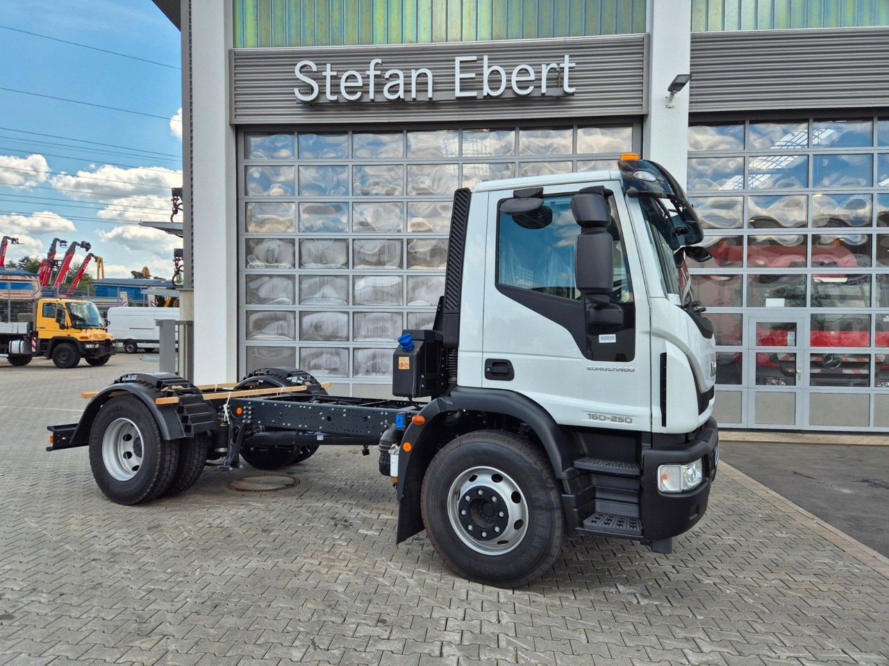 Iveco Eurocargo ML160E25/P EVI_E 4x2 RHD Rechtslenker - Возило за метење: слика 2 Iveco Eurocargo ML160E25/P EVI_E 4x2 RHD Rechtslenker - Возило за метење: слика 2