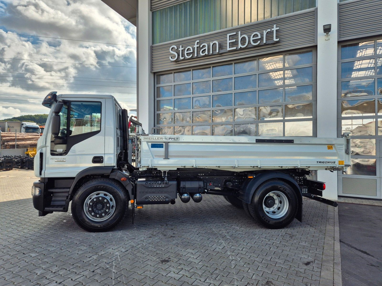 Iveco Eurocargo ML180E32K 4x2 Meiller AHK - Кипер: слика 3 Iveco Eurocargo ML180E32K 4x2 Meiller AHK - Кипер: слика 3