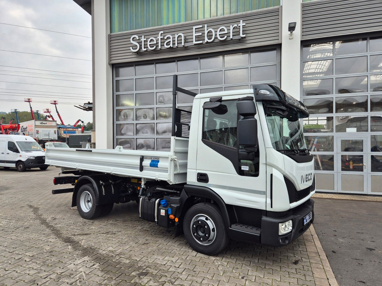 Iveco Eurocargo ML80E21 Meiller Kipper 2x AHK 3 Sitze - Комби кипер: слика 5 Iveco Eurocargo ML80E21 Meiller Kipper 2x AHK 3 Sitze - Комби кипер: слика 5