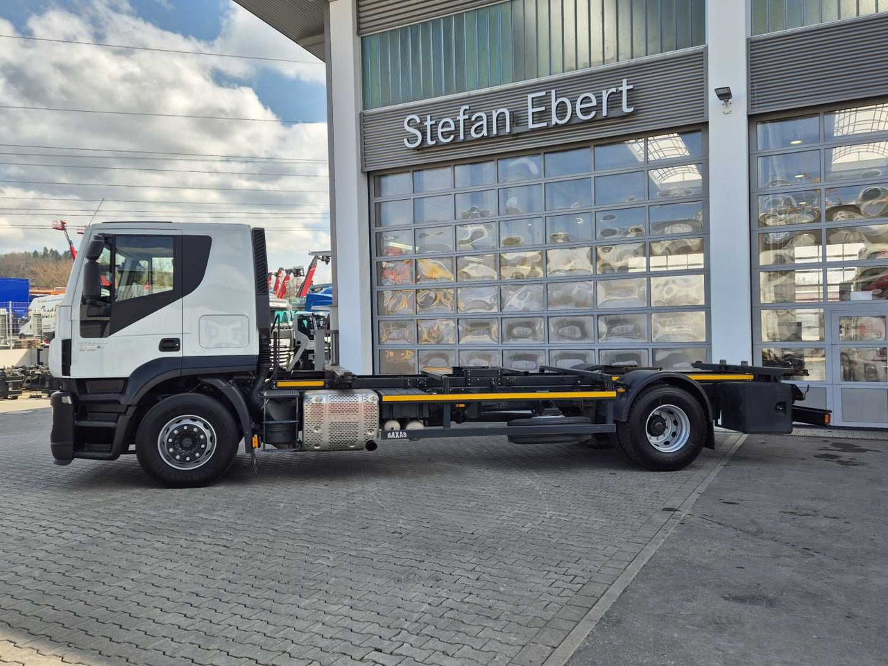 Iveco Stralis AT190S31/P BDF Klima Standh. AHK Bett - Транспортер на контејнер/ Камион со променливо тело: слика 5 Iveco Stralis AT190S31/P BDF Klima Standh. AHK Bett - Транспортер на контејнер/ Камион со променливо тело: слика 5