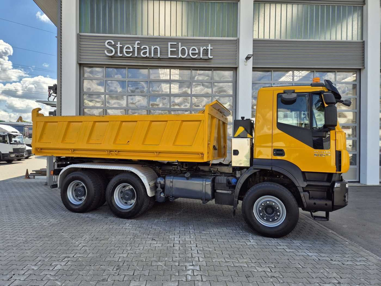 Iveco Trakker AD380T50 6x4 Kipper/SZM Wechselsystem - Кипер: слика 5 Iveco Trakker AD380T50 6x4 Kipper/SZM Wechselsystem - Кипер: слика 5