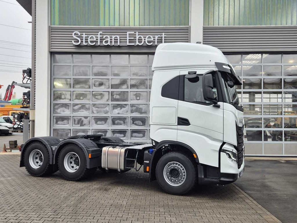 Iveco X-Way AS440X57TZ/P ON+ 6x4 Intarder 2xBett - Камион влекач: слика 4 Iveco X-Way AS440X57TZ/P ON+ 6x4 Intarder 2xBett - Камион влекач: слика 4