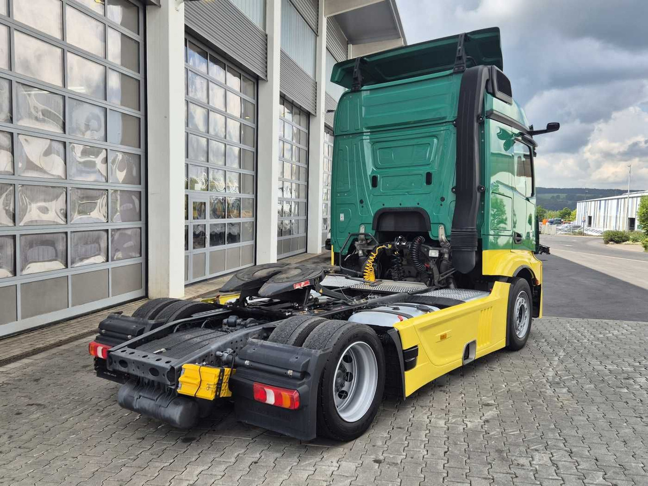 Камион влекач Mercedes-Benz Actros 1840 LSnRL Retarder Hubsattelplatte Xenon: слика 8