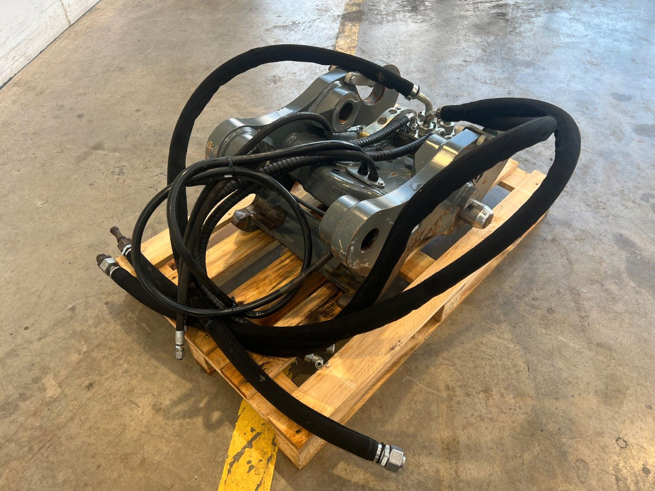 Liebherr SW48 Likufix Schnellwechsler / 2018 - Брза спојка: слика 5 Liebherr SW48 Likufix Schnellwechsler / 2018 - Брза спојка: слика 5