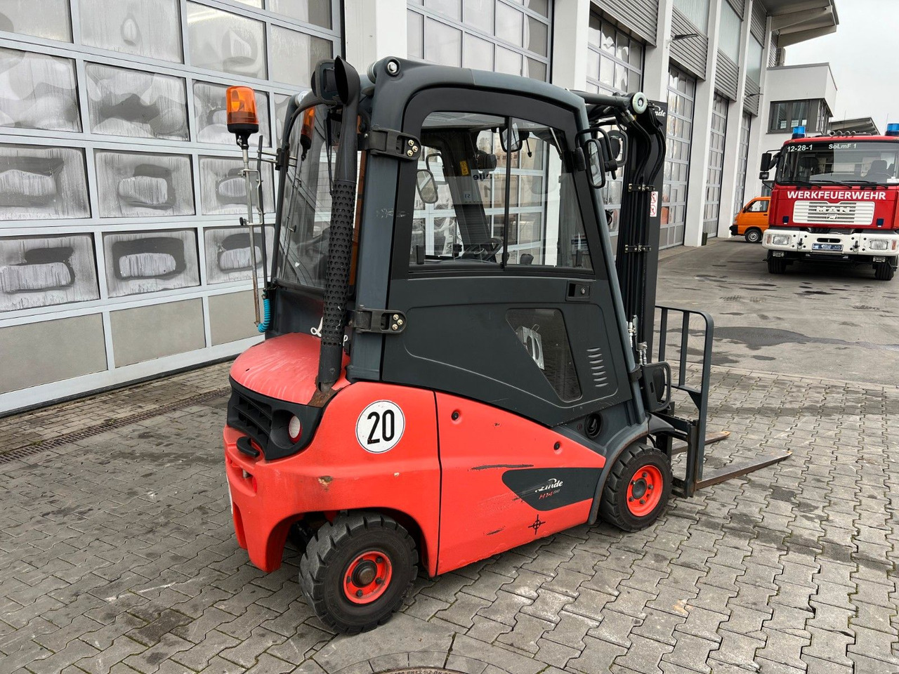 Linde H14D-01 / Triplex: 4.60m! / SS / nur 1.672h! - Дизел вилушкар: слика 3 Linde H14D-01 / Triplex: 4.60m! / SS / nur 1.672h! - Дизел вилушкар: слика 3