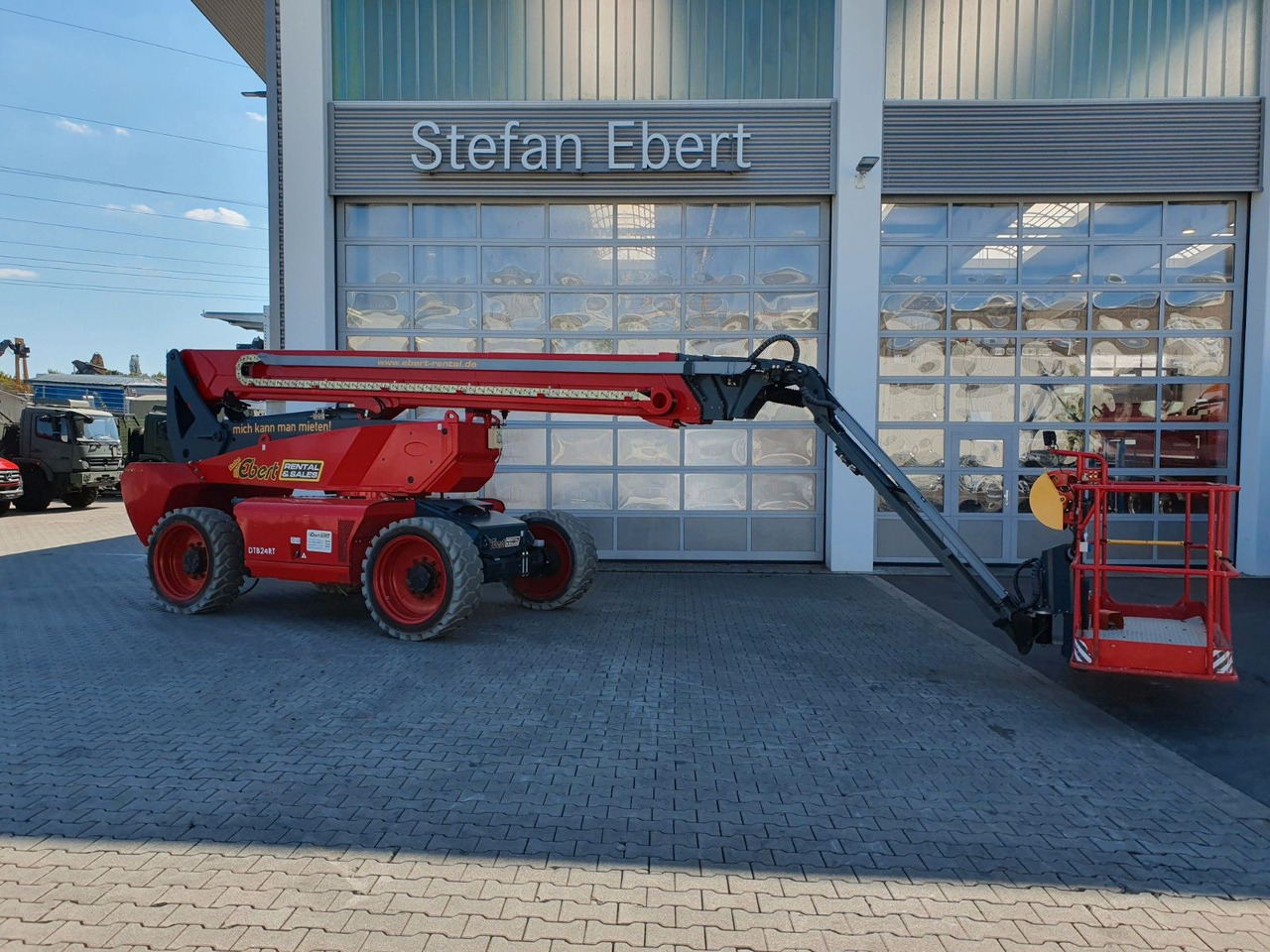 Magni DTB 24 RT 4x4 / 24,8m / 454kg / nur 1.250h - Камион со подигачка кошница: слика 1 Magni DTB 24 RT 4x4 / 24,8m / 454kg / nur 1.250h - Камион со подигачка кошница: слика 1