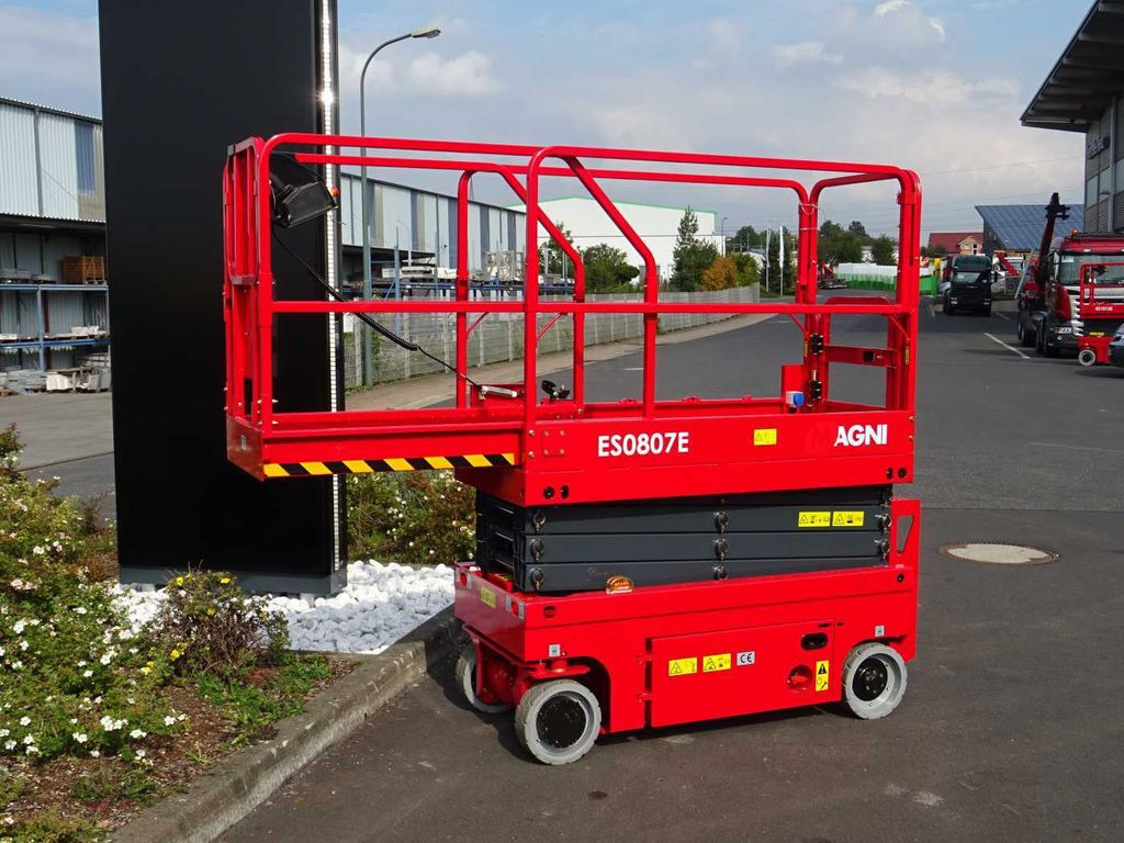 Magni ES0807E Scherenbühne // 7.8m Arbeitshöhe - Кревач ножица: слика 3 Magni ES0807E Scherenbühne // 7.8m Arbeitshöhe - Кревач ножица: слика 3