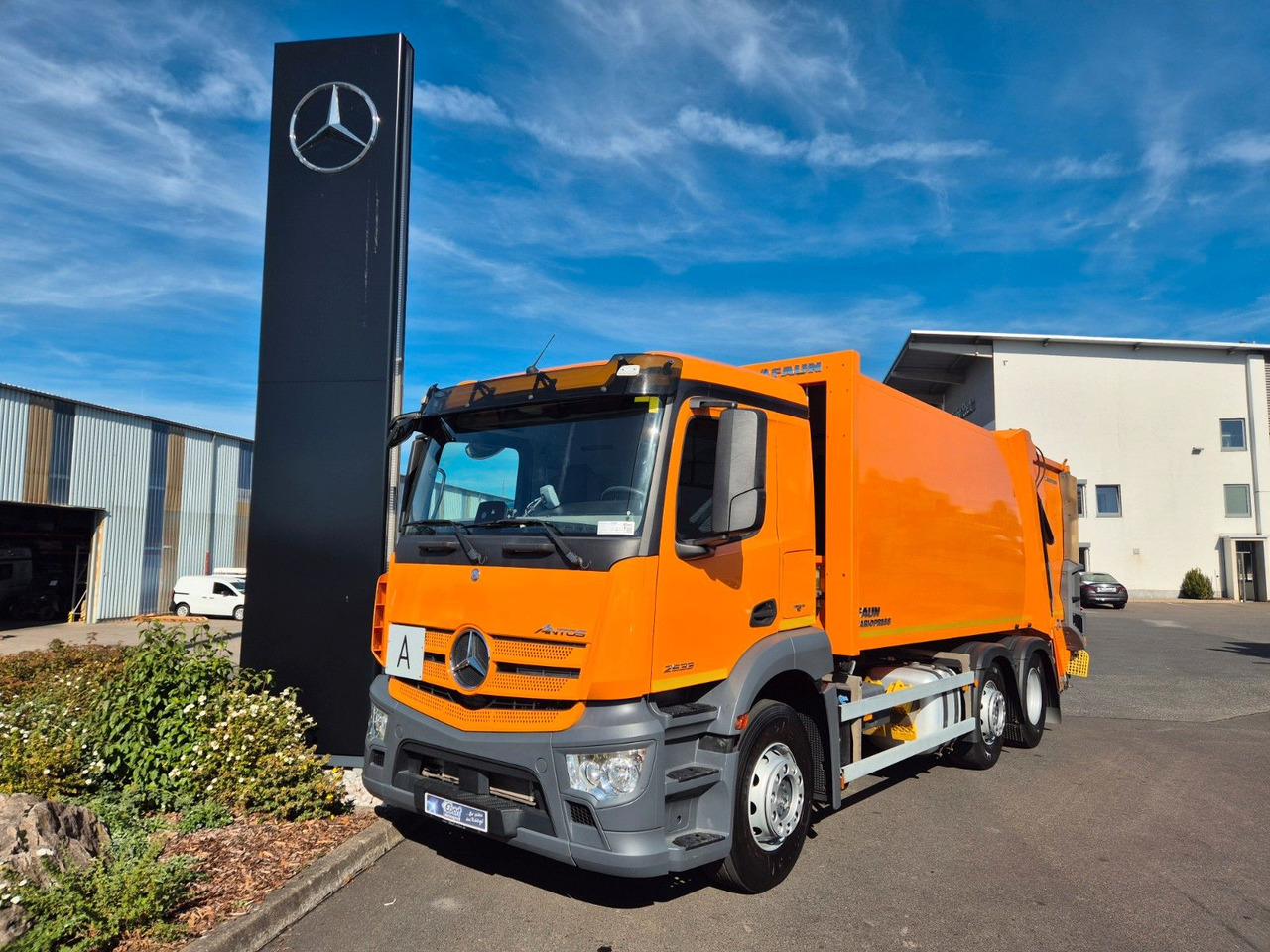 Mercedes-Benz Actros 2533 L Faun Variopress II524 V19 Zoeller - Камион за ѓубре: слика 1 Mercedes-Benz Actros 2533 L Faun Variopress II524 V19 Zoeller - Камион за ѓубре: слика 1