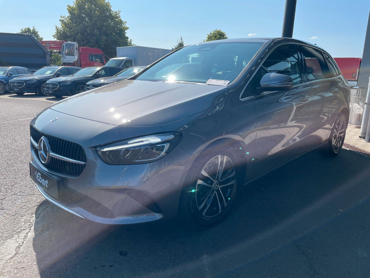 Mercedes-Benz B 200 d Progressive R-Kamera+Carplay+El.Heckklap - Караван: слика 2 Mercedes-Benz B 200 d Progressive R-Kamera+Carplay+El.Heckklap - Караван: слика 2