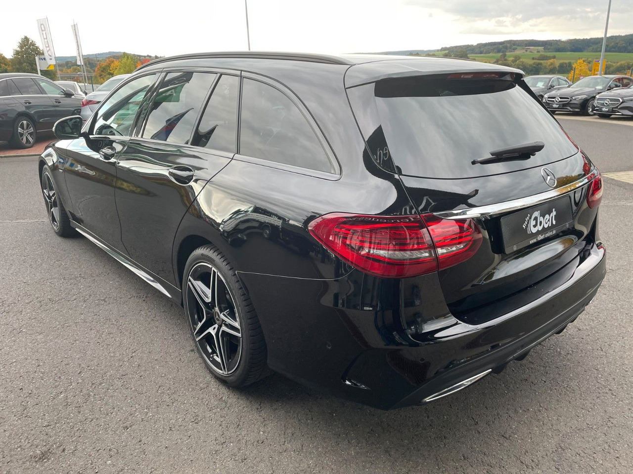 Mercedes-Benz C 220d NightEdition+AMG+Distr+SportfahrW+RFK - Караван: слика 3 Mercedes-Benz C 220d NightEdition+AMG+Distr+SportfahrW+RFK - Караван: слика 3