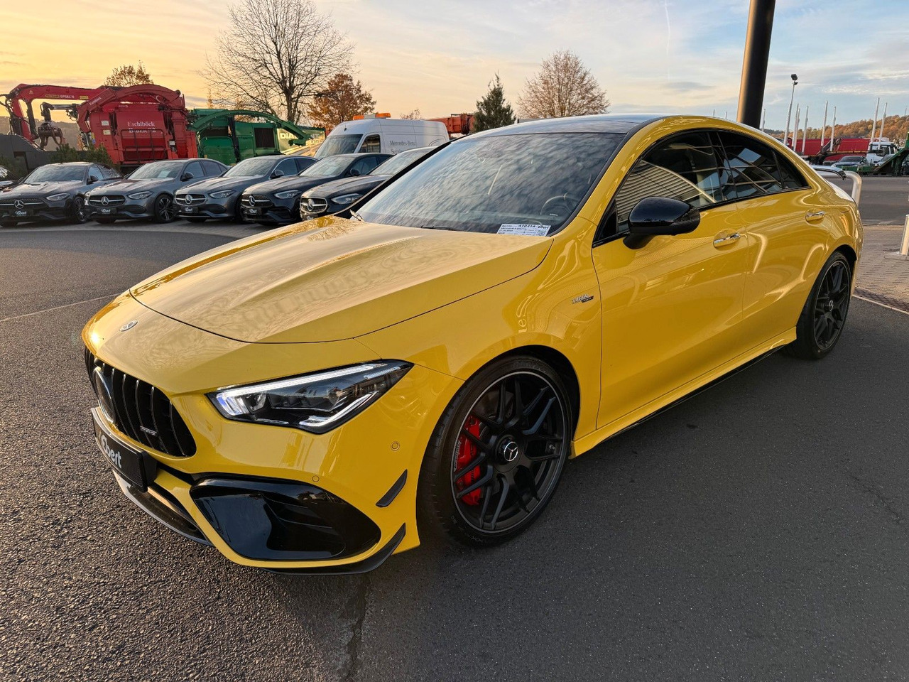 Mercedes-Benz CLA 45 AMG+Aerodynamic+Pano+Burm+Multikontur+ - Купе: слика 2 Mercedes-Benz CLA 45 AMG+Aerodynamic+Pano+Burm+Multikontur+ - Купе: слика 2