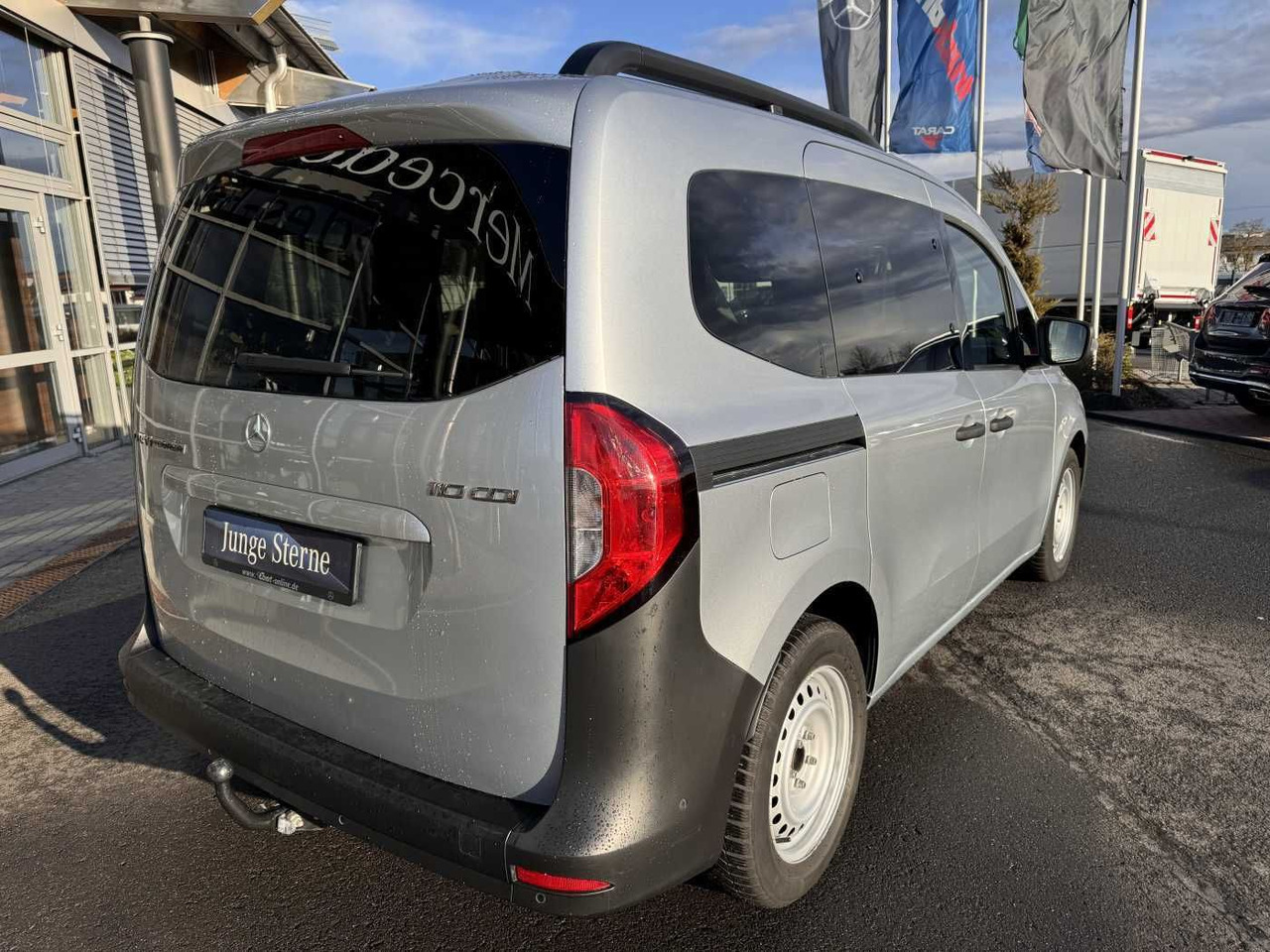Mercedes-Benz Citan 110 CDI Tourer Klima AHK Kamera MBUX Tempo - Караван: слика 4 Mercedes-Benz Citan 110 CDI Tourer Klima AHK Kamera MBUX Tempo - Караван: слика 4