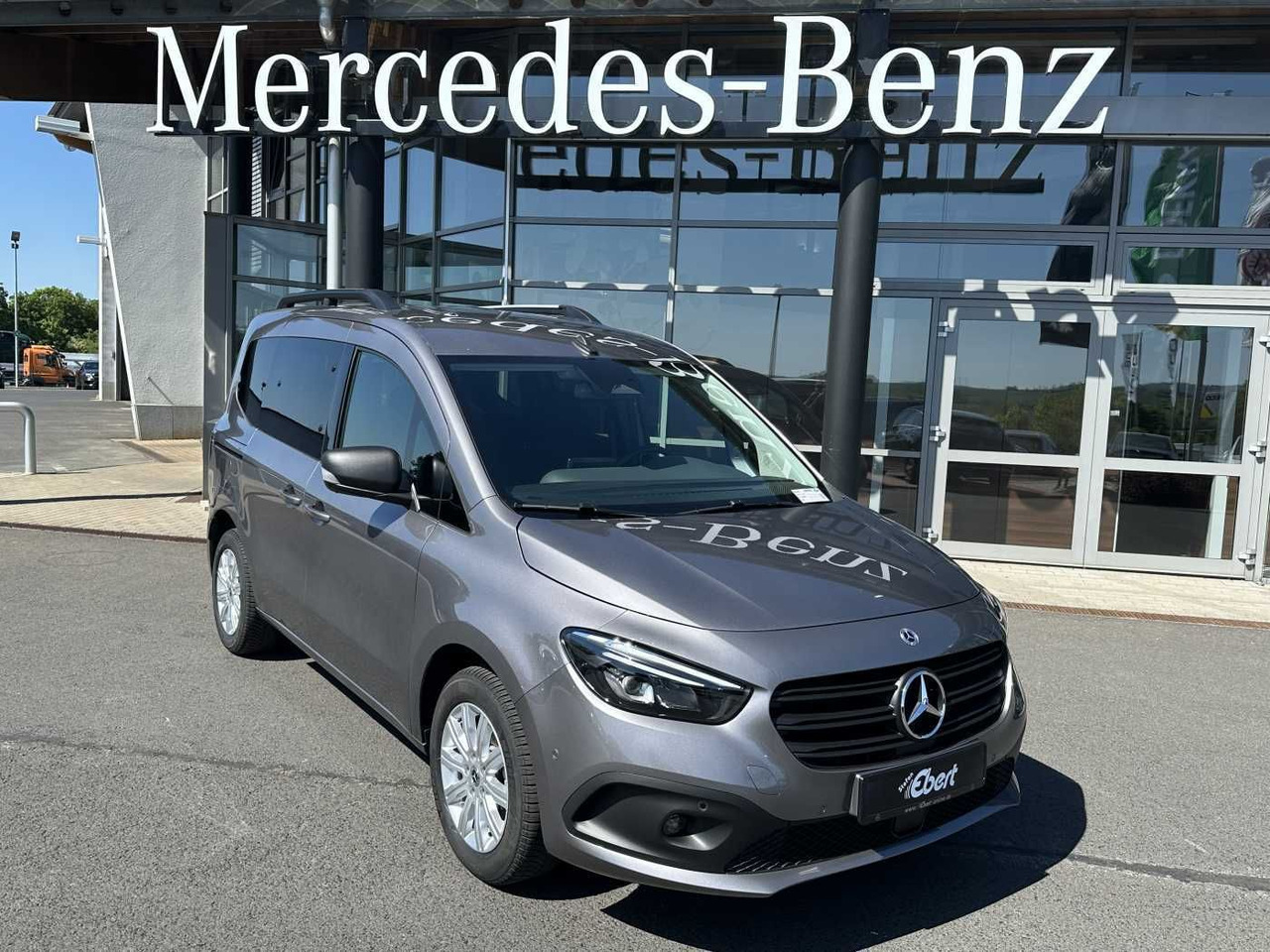 Mercedes-Benz Citan 112 CDI Tourer Kamera MBUX LED Tempomat - Автомобил: слика 1 Mercedes-Benz Citan 112 CDI Tourer Kamera MBUX LED Tempomat - Автомобил: слика 1