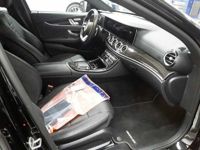 Mercedes-Benz E 300 T de 4M AMG+AHK+Distr+Burm+ R-Kamera+Carpl - Автомобил: слика 5 Mercedes-Benz E 300 T de 4M AMG+AHK+Distr+Burm+ R-Kamera+Carpl - Автомобил: слика 5